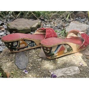 1940's Vintage Hand Carved And Hand Painted Wooden Wedges Size 8.5 Women's.